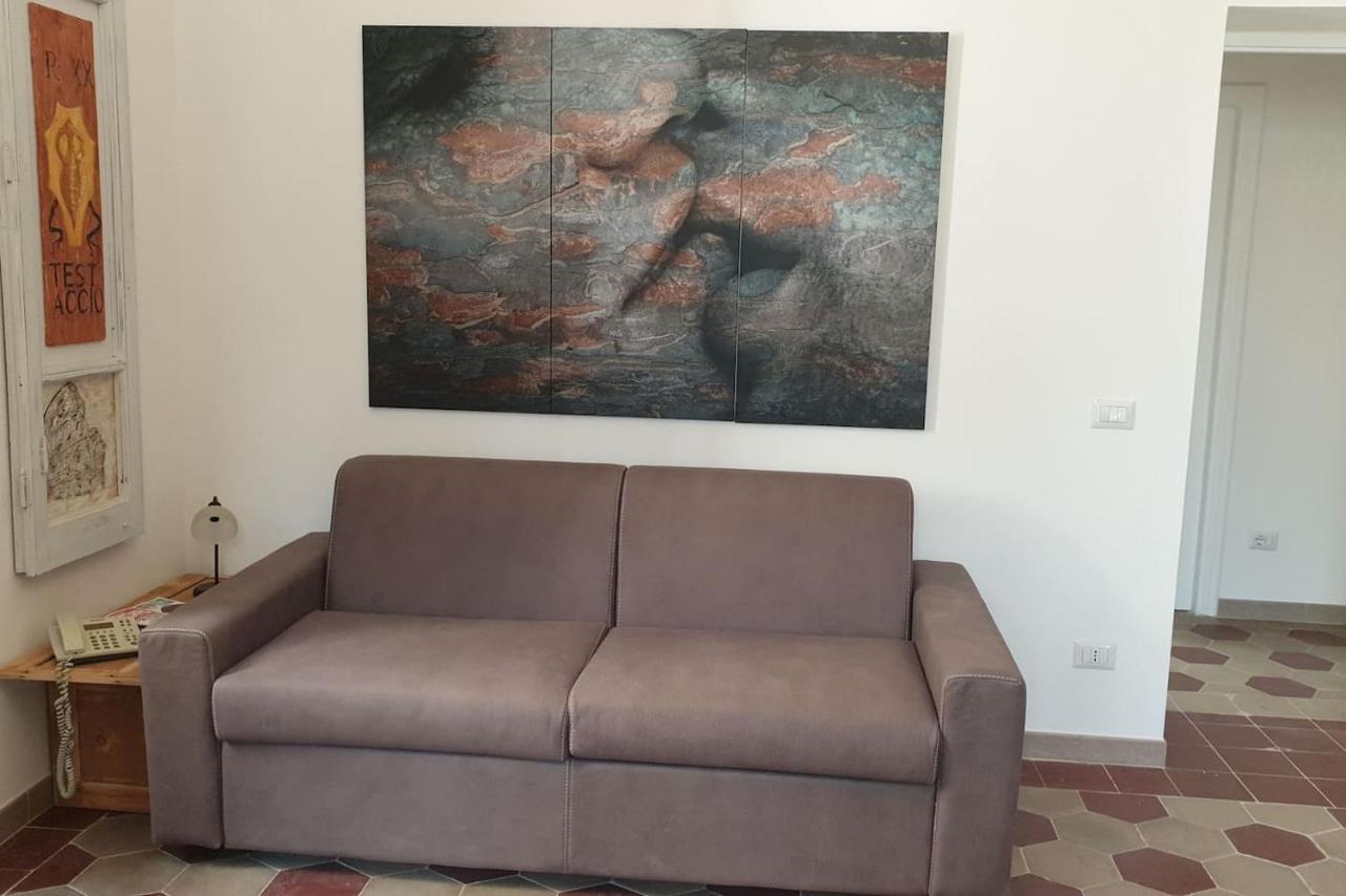 Casa Ferrari Testaccio E Trastevere Wi-Fi Free Рим Экстерьер фото