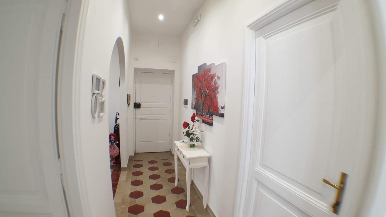 Casa Ferrari Testaccio E Trastevere Wi-Fi Free Рим Экстерьер фото